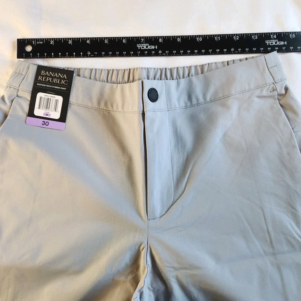 BANANA REPUBLIC Motion Tech Hybrid Pants Mens‎ 30 Quarry Gray Water Repellent